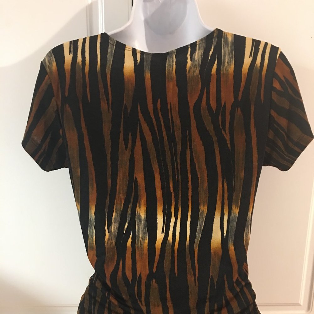 I'Vory Medium Top Animal Print Stretchy very soft. - Picture 4 of 6